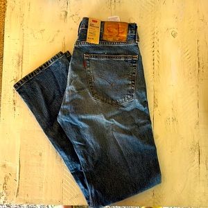 Levi’s 30x32 505 regular straight leg